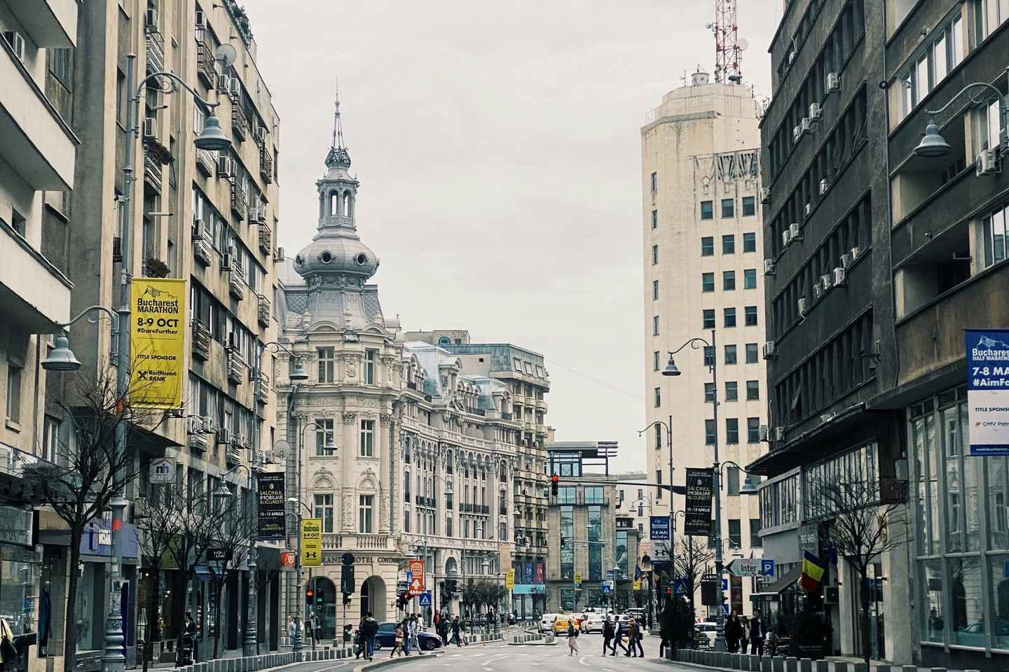 Bucarest: Excursión de un día a un rancho con animales domésticos