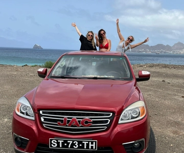 São Vicente Island: Full-Day Tour 4*4