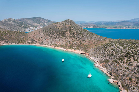 Cruzeiro à vela para pequenos grupos em Nafplio com guloseimas locais