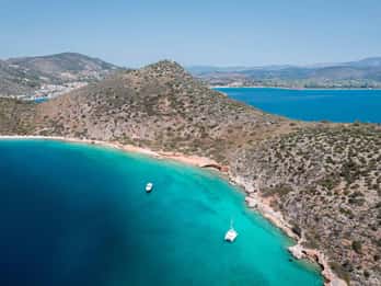 Small-Group Sailing Cruise in Nafplio with Local Treats