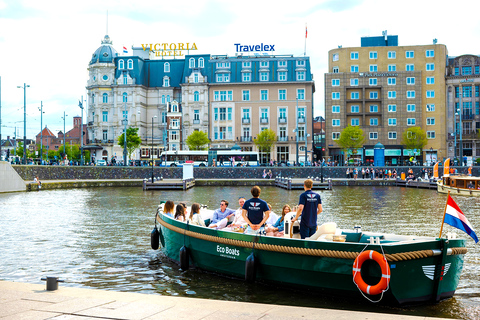 Amsterdam: Die neueste Grachtenfahrt mit Wein, Bier oder SodaAmsterdam: Stilvolle Grachtenfahrt mit einem Bier, Wein oder Soda