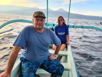 Bali: Avistamiento de Delfines, Cascada, Wanagiri y Ulun Danu