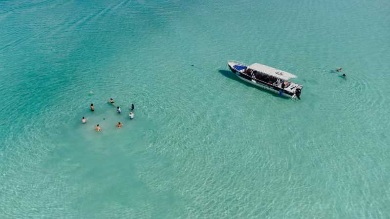 Bacalar Lagoon Wycieczka krajoznawcza łodzią z otwartym barem i przekąskami