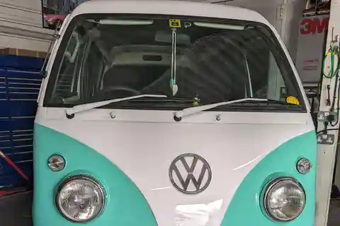 Quirky Theatre Transport