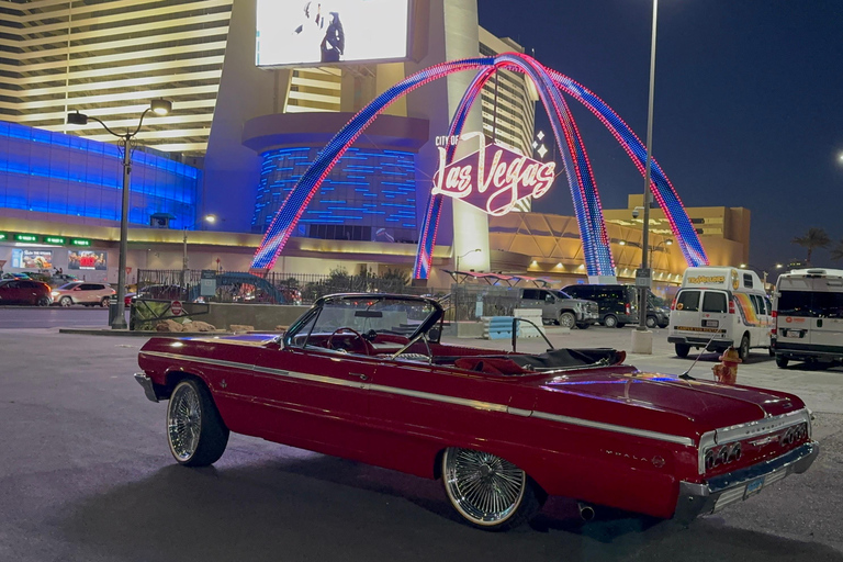 Las Vegas: Night Tour in a Classic Convertible