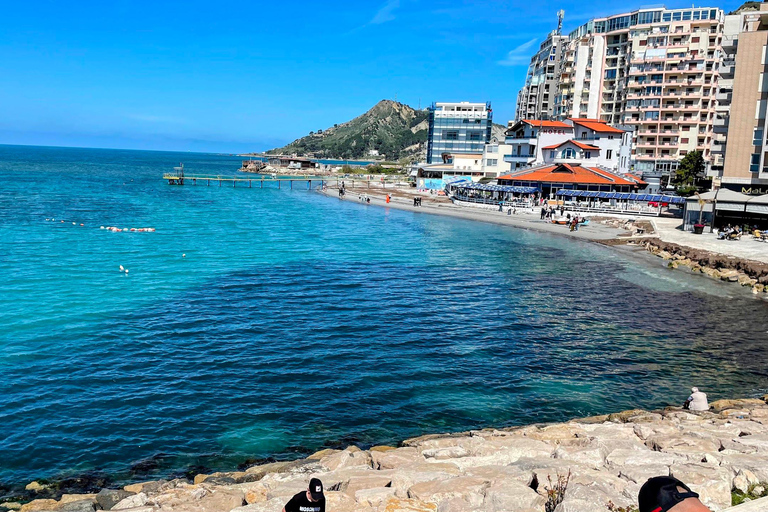 Excursión al Parque Nacional de Durres y Karavasta en Land Rover de Lujo