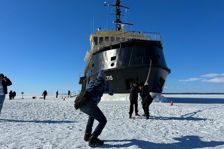 Haparanda/Tornio: Icebreaker Arktis Cruise with Ice Floating Afternoon Cruise Arktis from Haparanda & Tornio