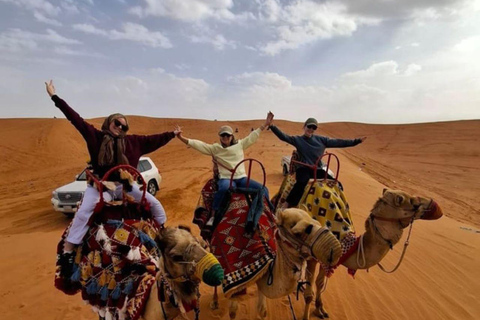 Riyad : balade à dos de chameau dans le désert, excursion en quad et collation