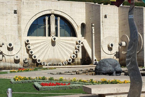 2 Countries in 1 Day:From Tbilisi to Armenia-Sevan & Yerevan