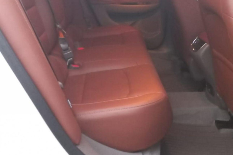 Private Roundtrip Airport Transfer