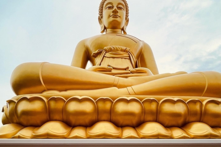 Bangkok: Een reis langs de iconische monumenten van BangkokVertrek vanaf 6.30 uur Korea Town (Sukhumvit Plaza)