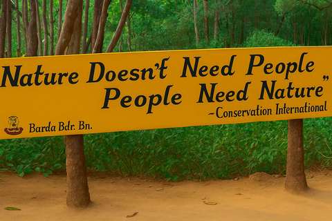 Kathmandu: Jamacho Peak Hike with Local Guide & Meal