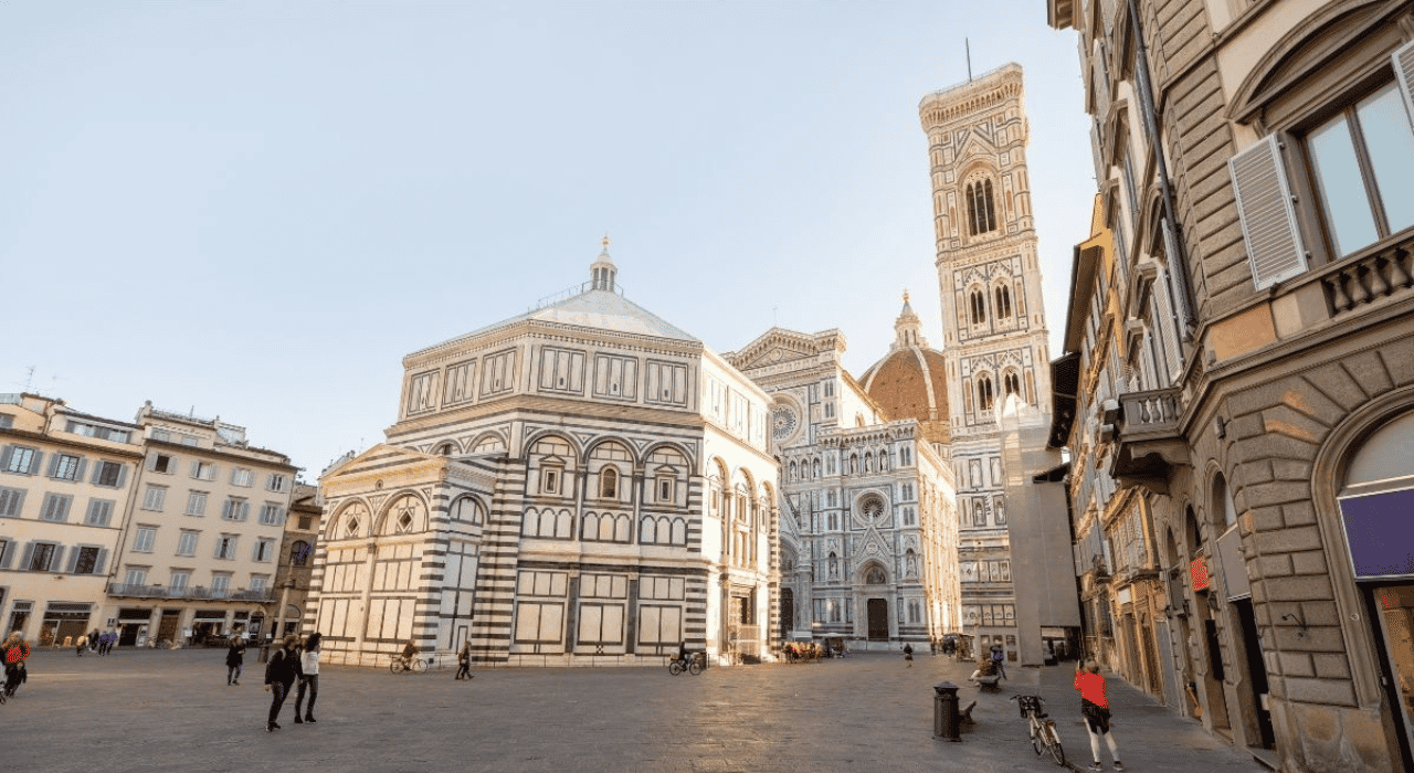 Tagestour nach Florenz mit dem Hochgeschwindigkeitszug von Rom aus Tagestour nach Florenz mit dem Hochgeschwindigkeitszug von Rom aus