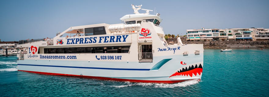 Lanzarote et Fuerteventura : aller-retour ou aller simple en ferry avec Wi-Fi