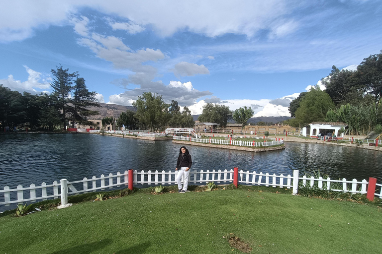 Cajamarca: La Colpa, Llacanora e Baños del Inca TourLa Colpa, Baños del Inca e Centri Artigianali - In spagnolo