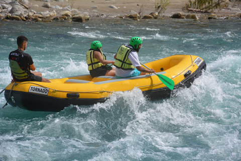 Sida: Privat rafting, zipline, fyrhjuling eller buggy med lunchPrivat forsränning, ziplining, fyrhjuling/ buggy med gemensam upphämtning