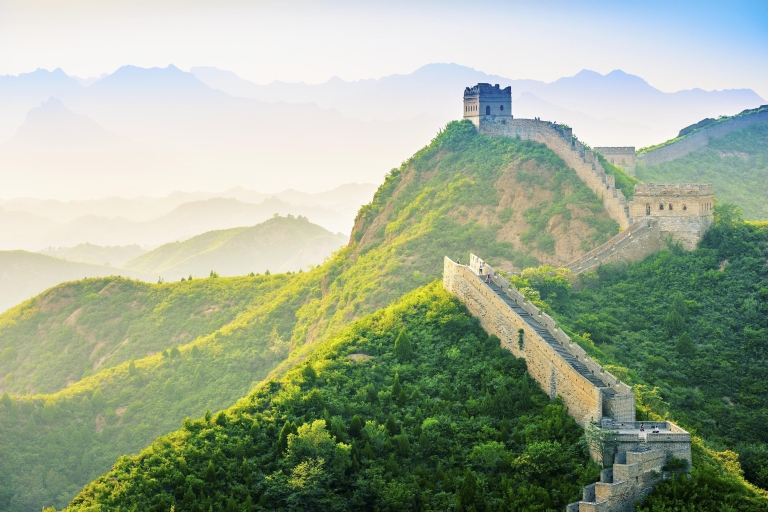 Private Tour: Große Mauer von Juyongguan, Heilige Straße und Ming-GräberPrivates Tour-Paket mit Eintrittspreis und Mittagessen