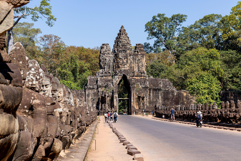 Angkor Wat Highlights and Sunrise Guided Tour from Siem Reap