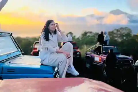 Jeep Mont Batur Lever de soleil - Hors piste Lave noire et petit déjeuner