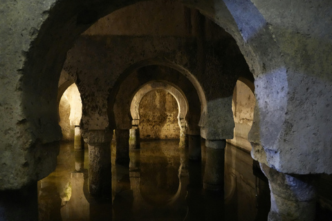 Cáceres Monumental Tour: Your First Introduction to Cáceres Monuments of Cáceres Tour: Your First Glimpse of Cáceres in English