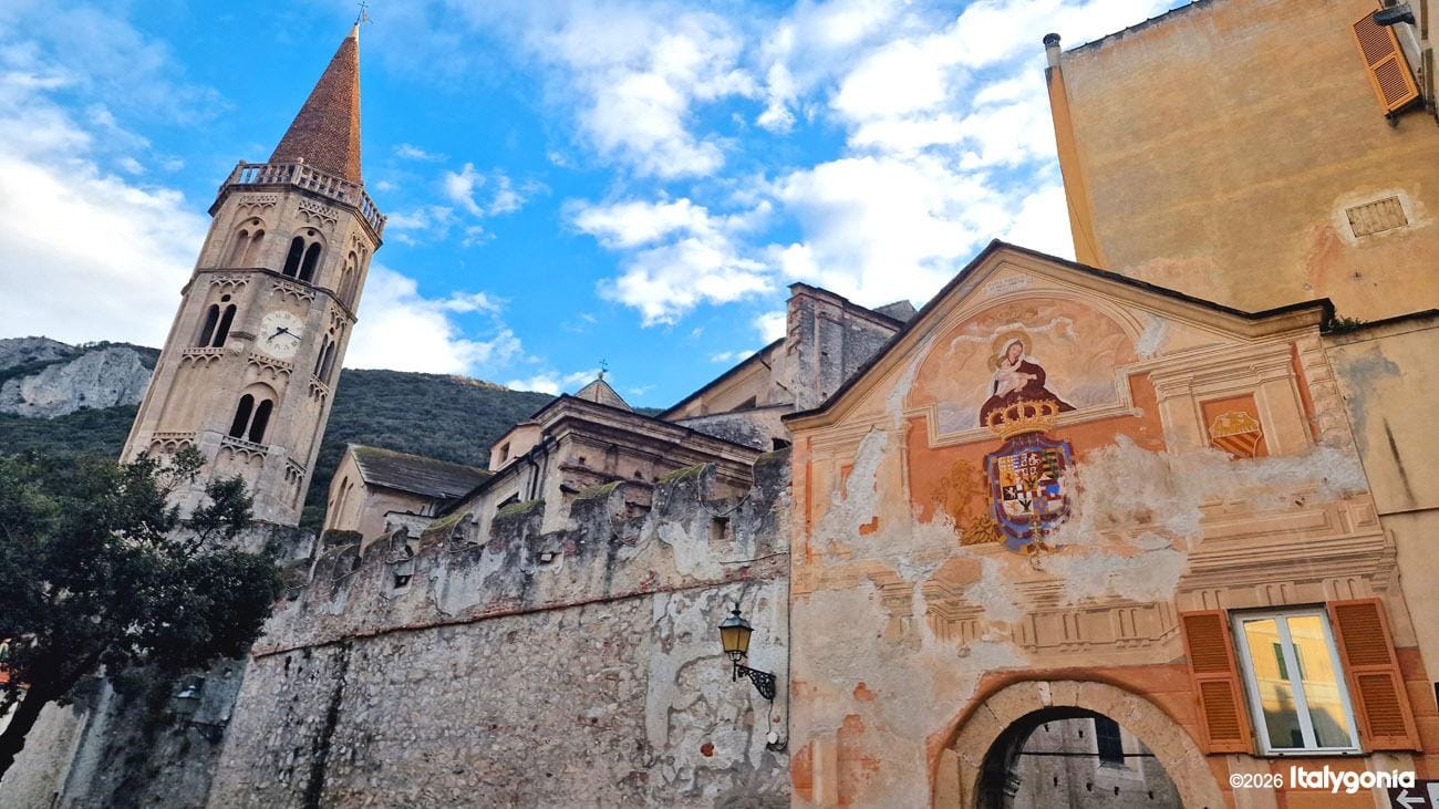 Private Tour durch Finalborgo: Entdecken Sie das mittelalterliche Juwel Liguriens