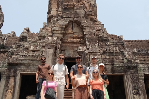 Siem Reap: Angkor 1 day guided tour in Spanish with sunriseOption 2: Private tour 1 day in Spanish with sunrise