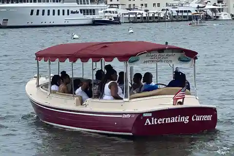 Annapolis: Electric Boat Rental - Duffy Sun Cruiser - 10ppl