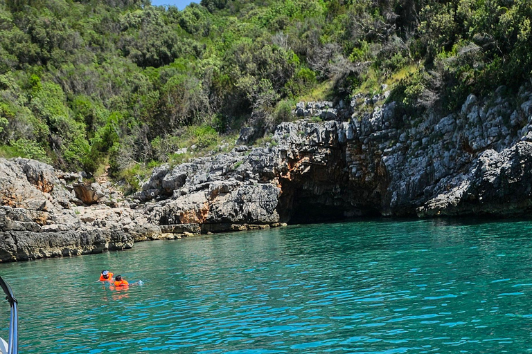 Speed Boat Tour to Blue Cave, Lady of Rocks and Mamula