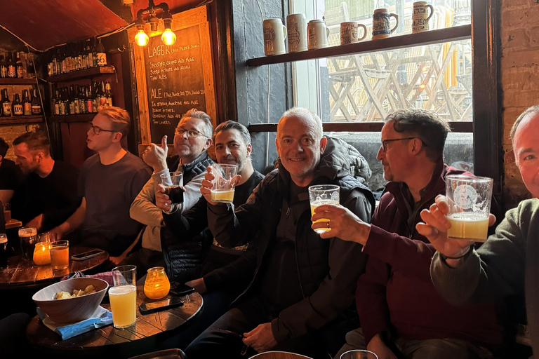 Copenhagen: Old Town, Hidden Gems & Local Pub Tour and Lunch