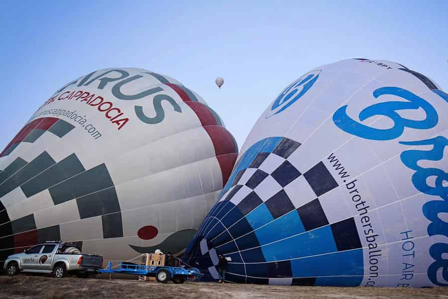 Kappadokien: Sonnenaufgang Heißluftballonfahrt in Göreme. Foto: GetYourGuide Kappadokien: Sonnenaufgang Heißluftballonfahrt in Göreme. Foto: GetYourGuide