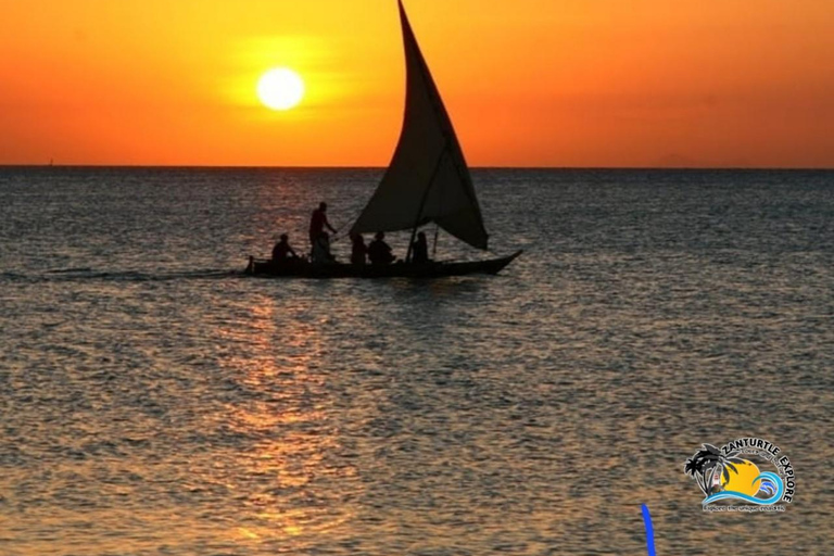 Zanzibar: Maasai Culture Village Tour och dhow-kryssning i solnedgångenHotelltransfer var som helst i Zanzibar