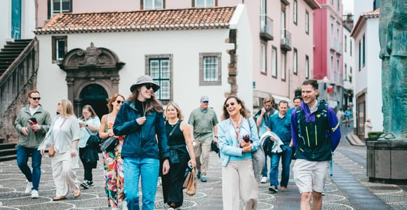 Sunday stroll in Funchal: culture, history, poncha workshop