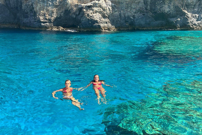 Folegandros: Group Boat Tour with Snorkeling Small Group Tour - Discover Unspoiled Coastlines