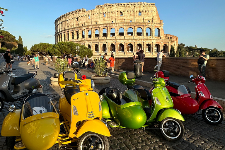 Roma: Visita en Vespa Sidecar con servicio de recogida del hotel