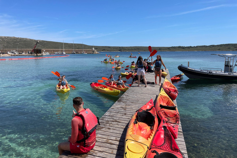 Menorca: Schnorchelabenteuer im Kajak und im Meeresschutzgebiet