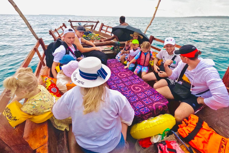 DAR ES SALAAM:BONGOYO ISLAND SNORKELING TOUR & BEACH ESCAPE