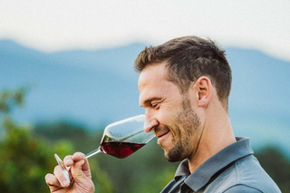 Buggingen-Betberg: Wine tasting at the Demeter Rieger Winery