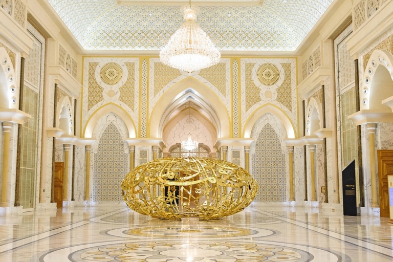 Mosquée Sheikh Zayed et Qasr Al Watan avec transferts à l'hôtel