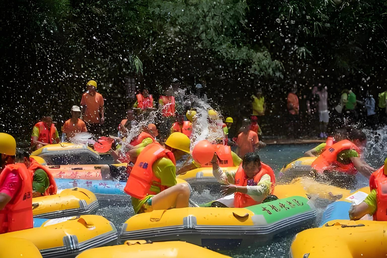 قوانغتشو: ركوب الرمث في Gulong Gorge والجسر الزجاجي والسباقمضيق جولونج: جولة من 3 أنشطة