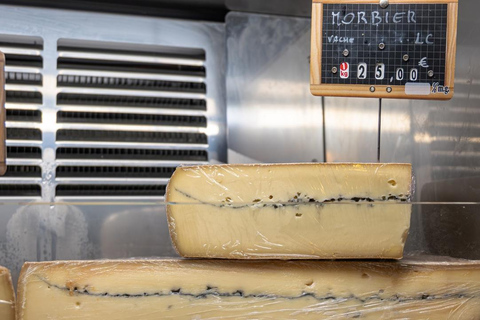 Lou Bar: Tasting of 3 local beers & 3 French cheeses