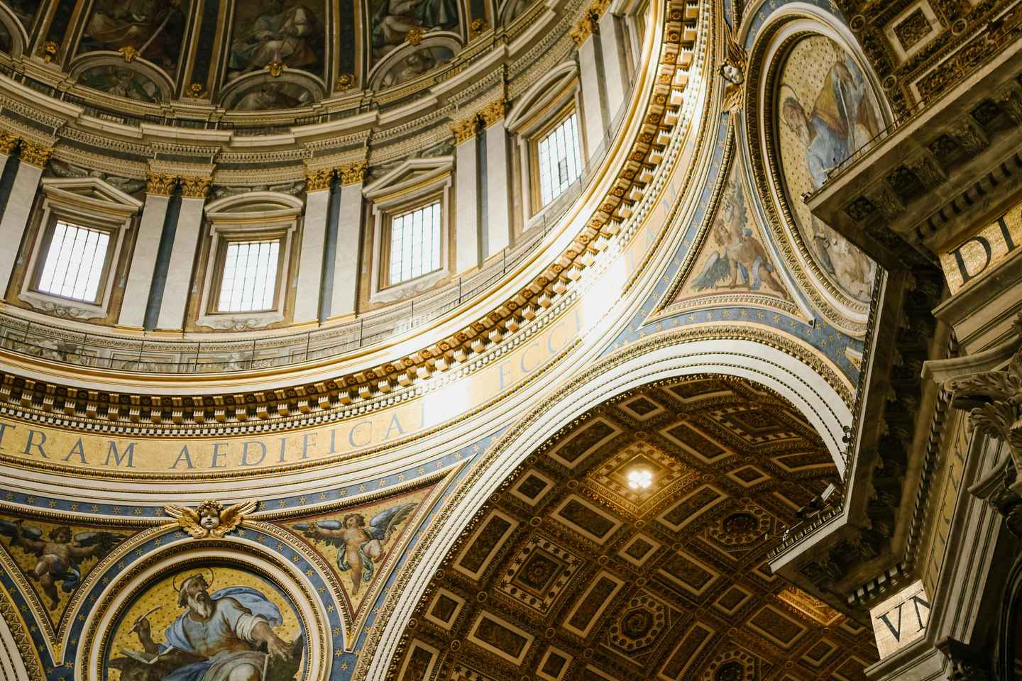 바티칸: 성 베드로 대성당 속 예술과 신앙 그리고 역사