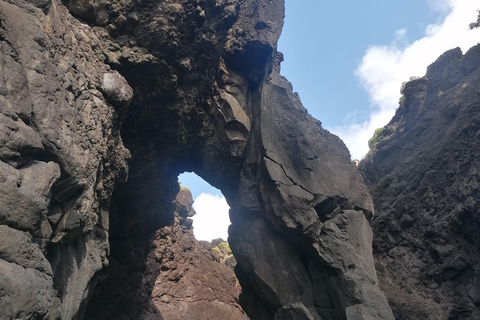 Visite de l&#039;île de São Jorge avec options de plongée en apnée et de randonnée