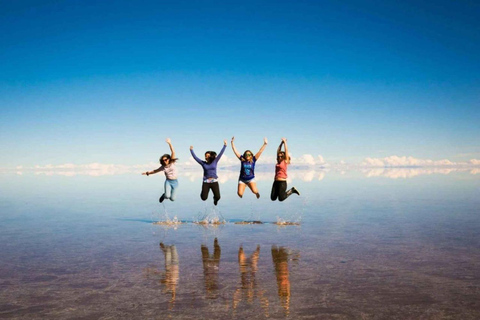 PROGRAM 3D/2N SAN PEDRO DE ATACAMA-UYUNI USŁUGA CZĘŚCIOWO WSPÓŁDZIELONA