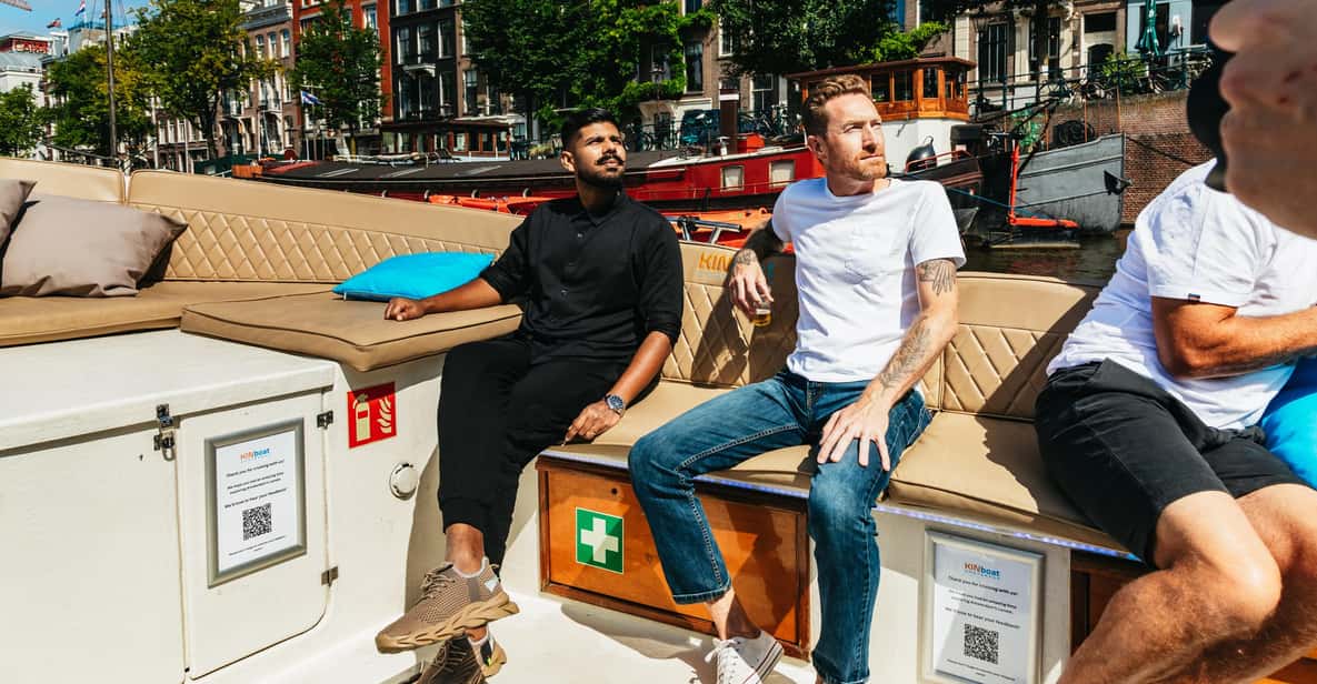 Afbeelding 9 van Amsterdam: Grachtenrondvaart in open boot met drankoptie