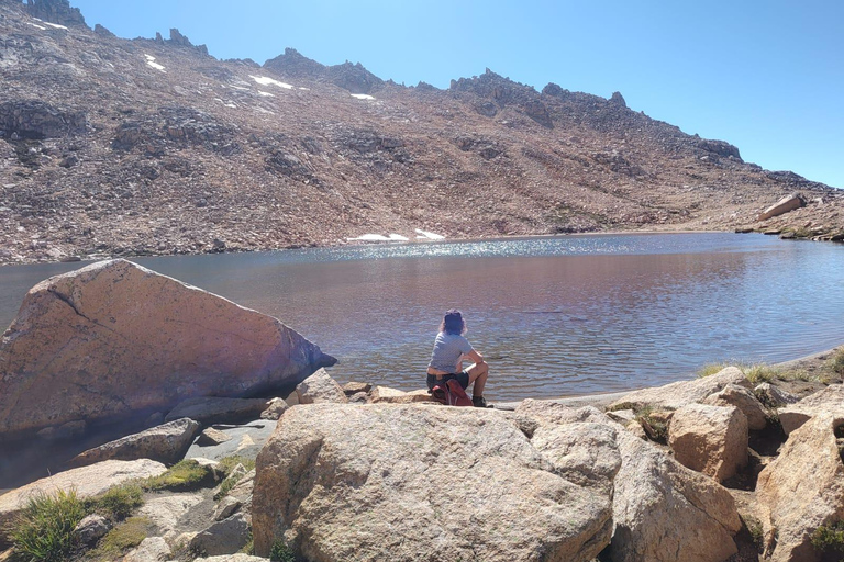 Refugio Frey: 2-Day Hiking Tour with Meals