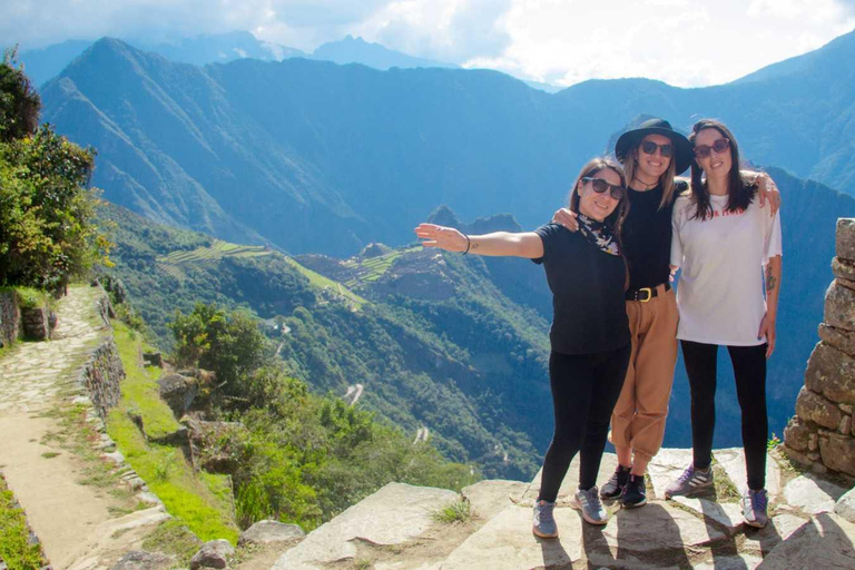 Cusco: 4-Day Inca Trail to Machu Picchu whit return in train