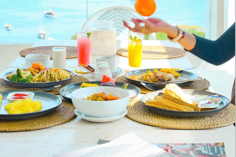 Labuan Bajo: 2 Day Komodo Trip & LoccalCollection Hotel Stay