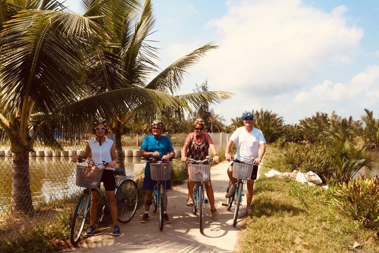 Passeio de bicicleta particular em Hoi An com búfalos aquáticos