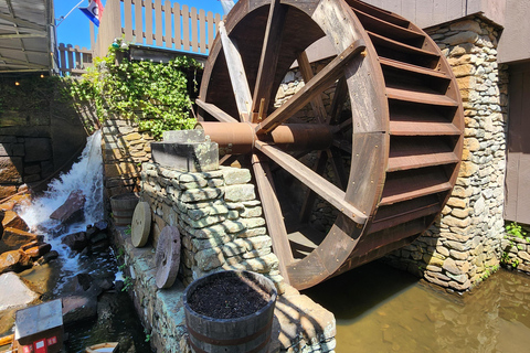 From Boston: Plymouth Private Day Trip with Mayflower II Cruiseport Pickup