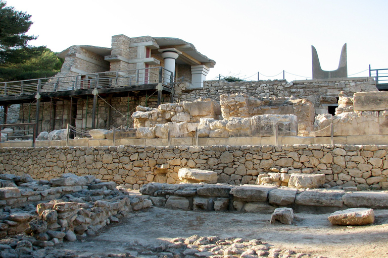 Vanuit Rethymno: Dagtrip naar het paleis van Knossos en de stad HeraklionVan Rethymno: Knossos Palace en Heraklion City Day Trip